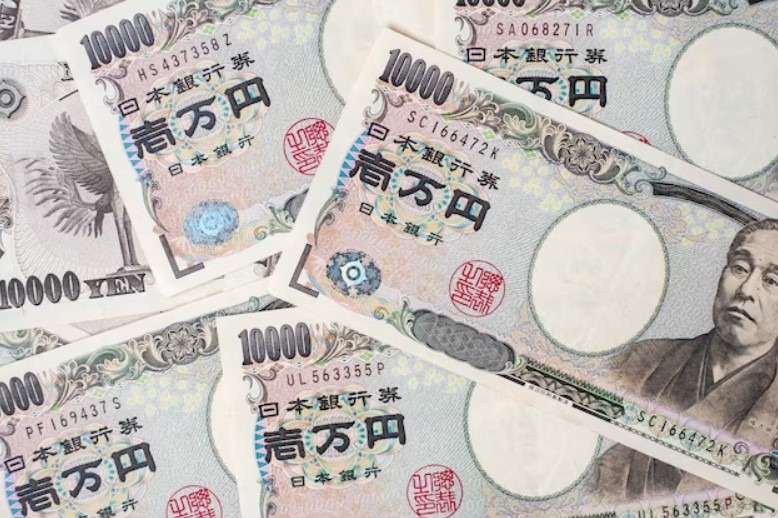 Pagar, sacar y cambiar dinero en Japón
