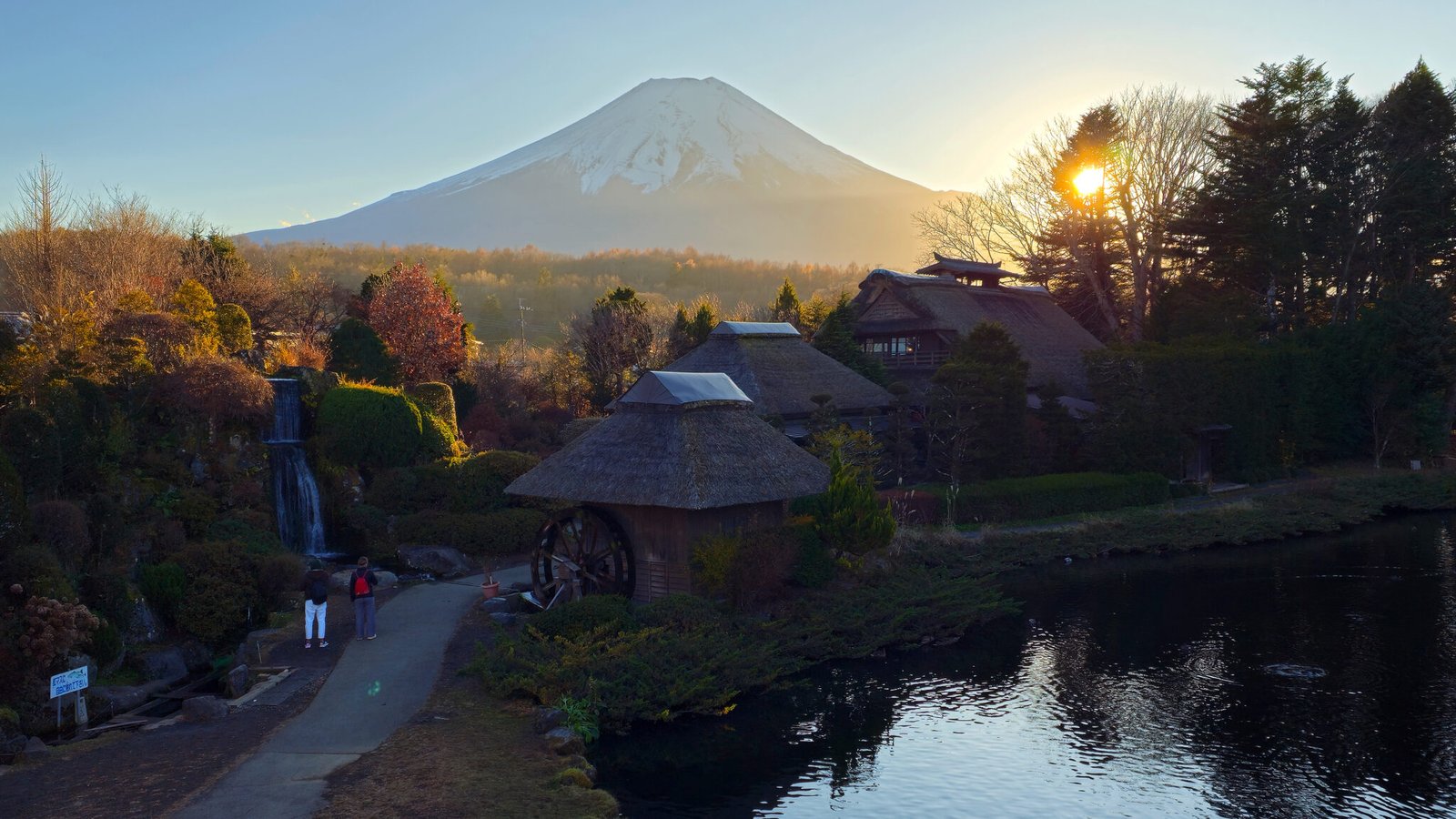 Oshino Hakkai Ocho Estanques Preciosos A Los Pies Del Fuji Espunis