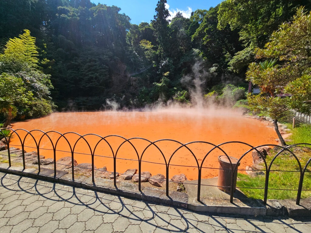 Chinoike Jigoku (Infierno del Estanque de Sangre)